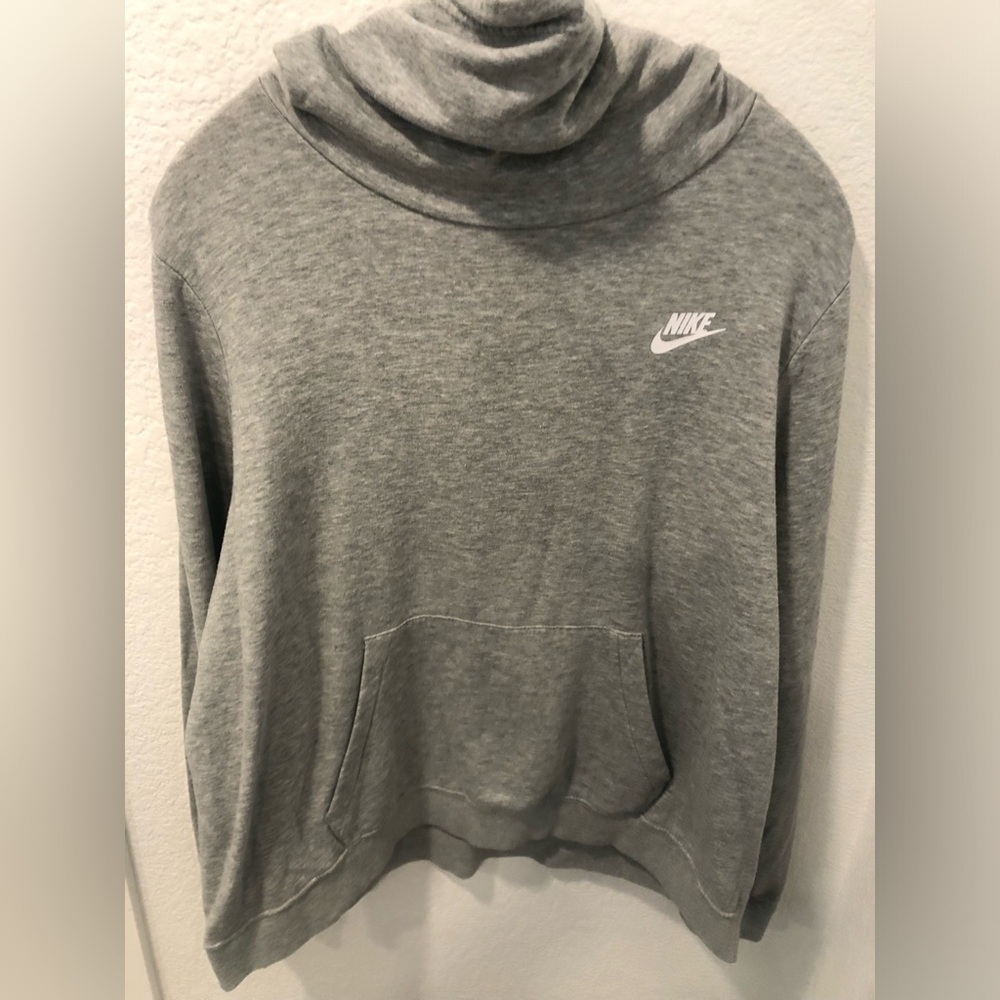 Nike Women's Light Gray Funnel Neck Pullover Hoodie